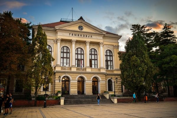 Prva kragujevačka gimnazija – kolevka obrazovanja i simbol pamćenja
