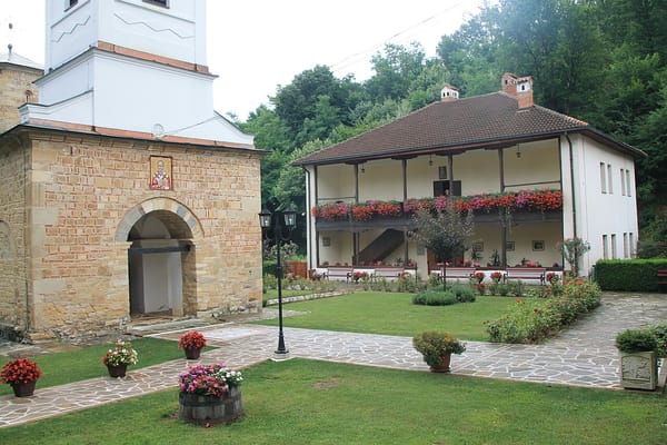 Manastir Drača – tišina i duhovnost nadomak Kragujevca